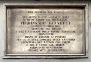 Placa na casa Zannetti na via de' Conti
